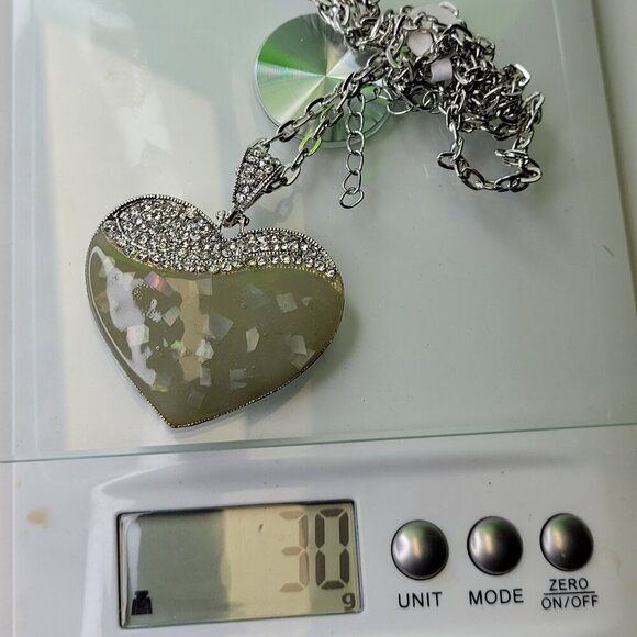 Heart Shape Pendant Necklace with crystals - Picture 8 of 8